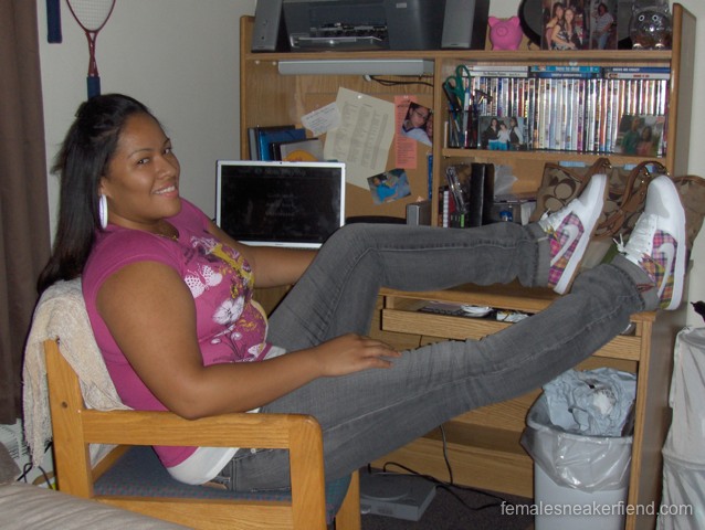 monique_plaids